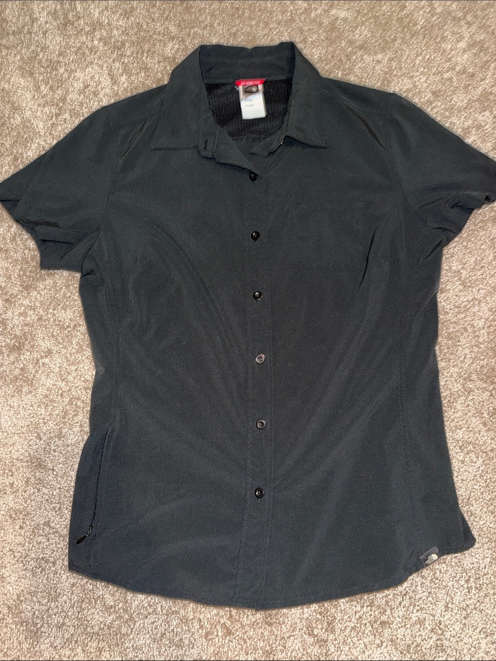 The North Face Black Short-Sleeve Button-Down Casual Shirt - Medium
